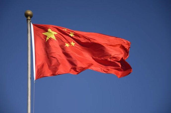 品酒第二步:摇晃酒杯的奥秘