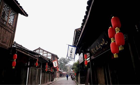 一拖股份取得中小功率用带动力换向和同步换挡的拖拉机传动装置专利,传动效率高